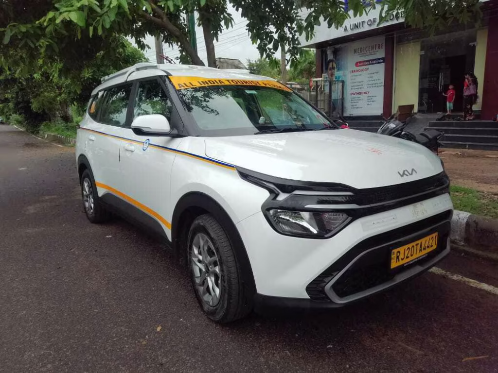 New Delhi Airport to Vrindavan Mathura Taxi fare – Delhi Airport to Vrindavan Cabs